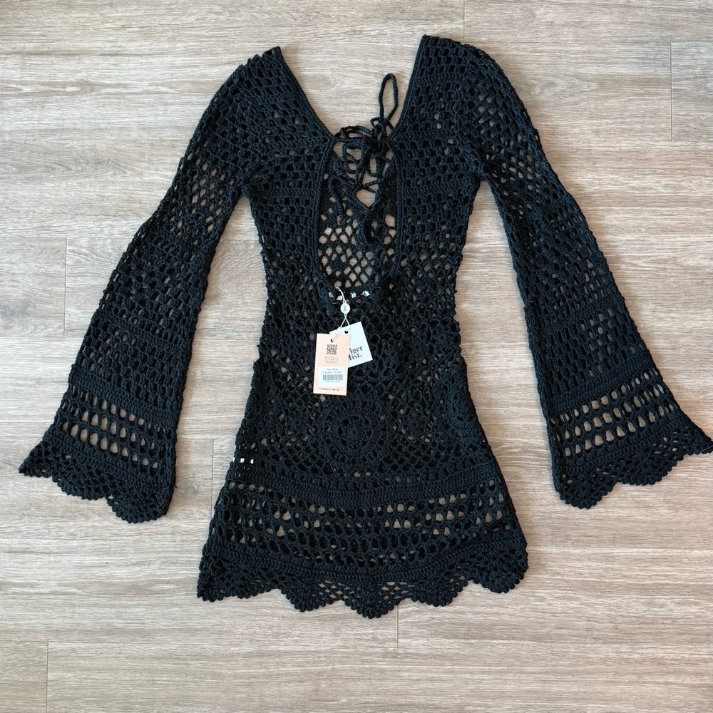 NWT Tiger Mist Nix Black Crochet Mini Dress, Size Small - Picture 2 of 6